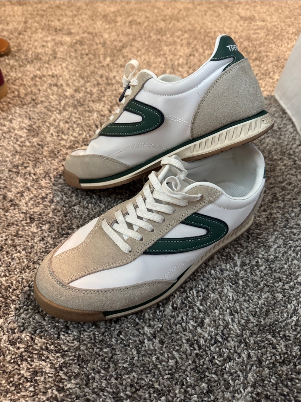 Tretorn Women's Beige, White and Green Retro Trainer